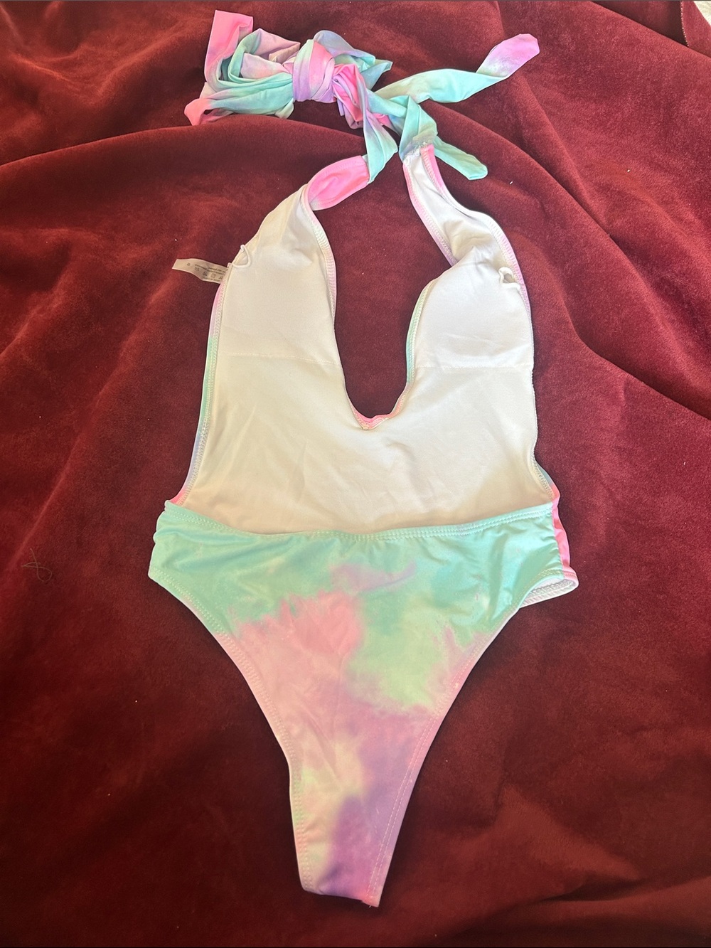 NWOT Tie Dye One Piece Multi-Way Swimsuit - size S - Picture 12 of 15